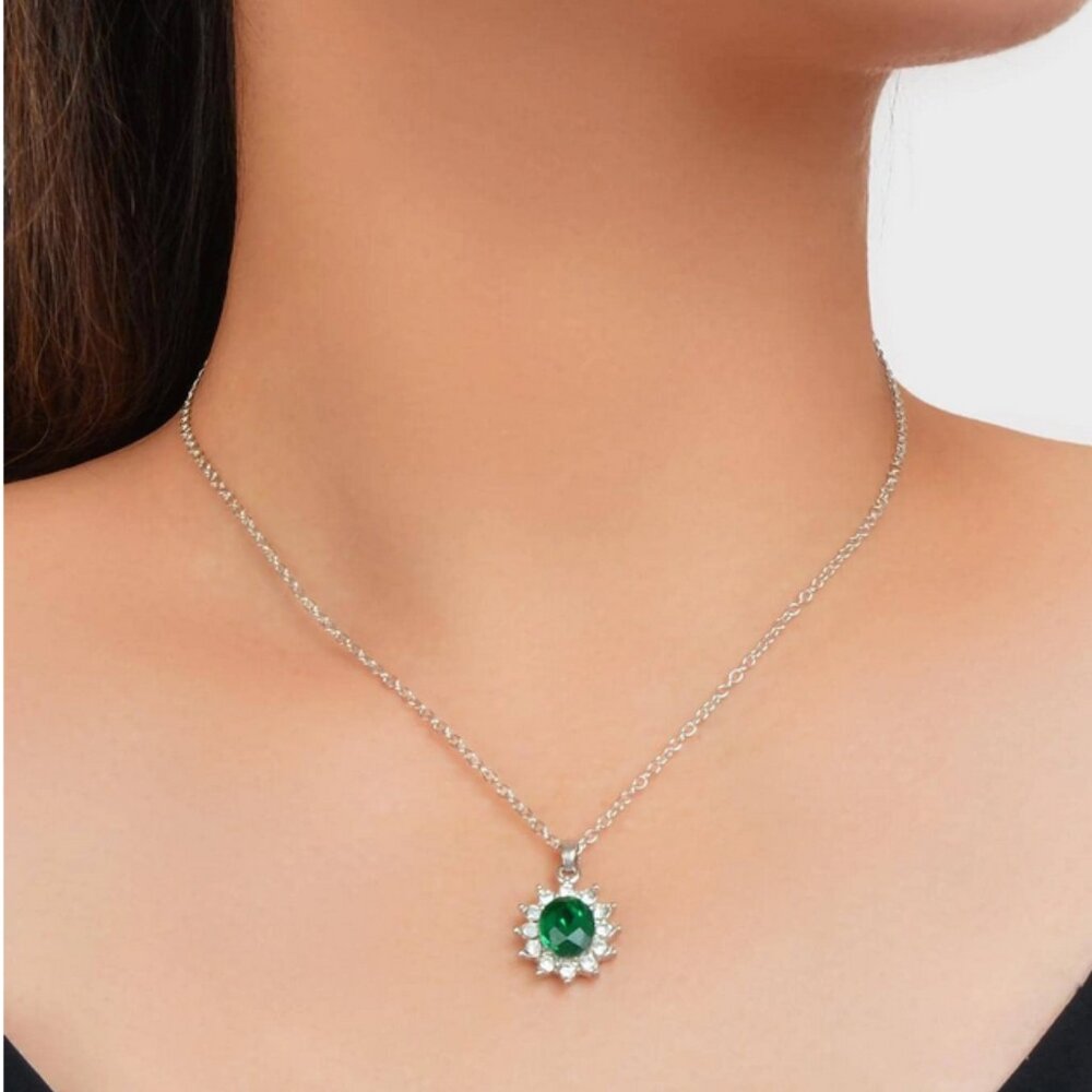 18K White Gold Womens 1ct Diamond Green Emerald Gemstone Necklace 2ct Jewelry